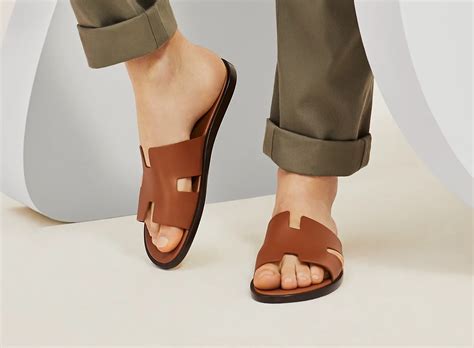 sandalo uomo hermes|hermes leather sandals.